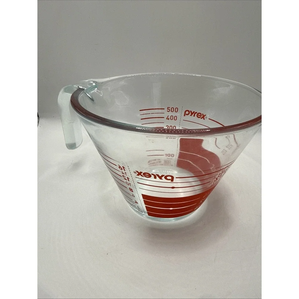 Vintage Pyrex Red Reverse Read 2 Cup Measuring Cup Made in USA Red Lettering